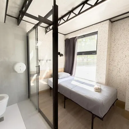 Almorada Capsule hotel Valencia