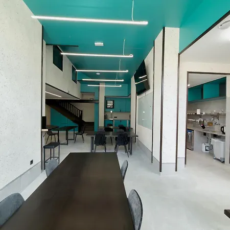 Capsule hotel Almorada