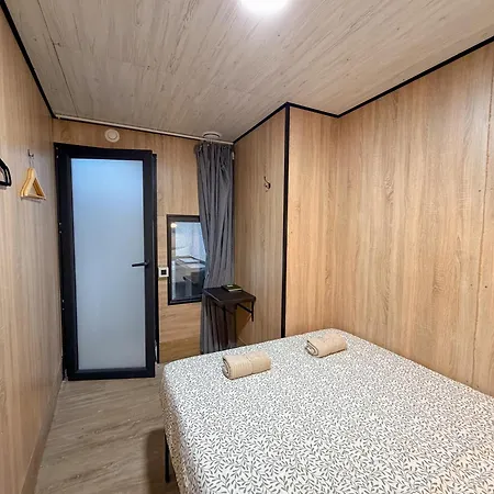 Almorada Capsule hotel Valencia